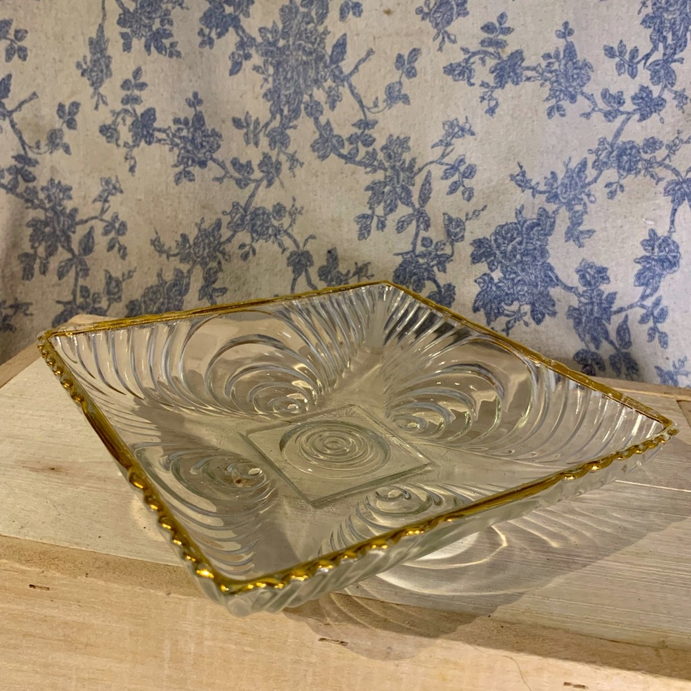 VTG Hazel Atlas #574 Ripple Design with Gold Trim Square Glass Candy Dish
